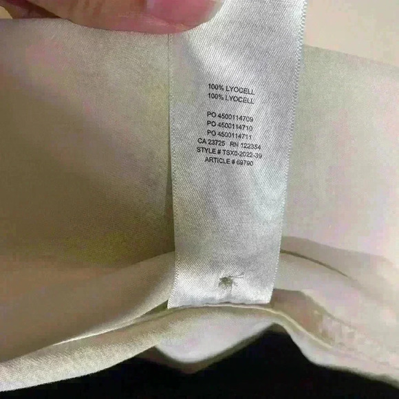 Aritzia The group by Babaton Button-up Roll Sleeves Utility shirt Women Size XS - Picture 14 of 16